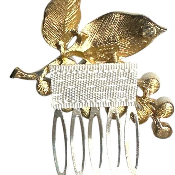 White Gold Leaf Pearl Cluster Hair Comb Vintage-Inspired Bridal Accessory main image 5